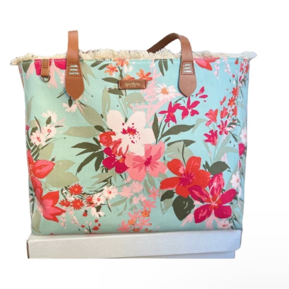 SPARTINA 449 FLORAL WATERPROOF TOTE